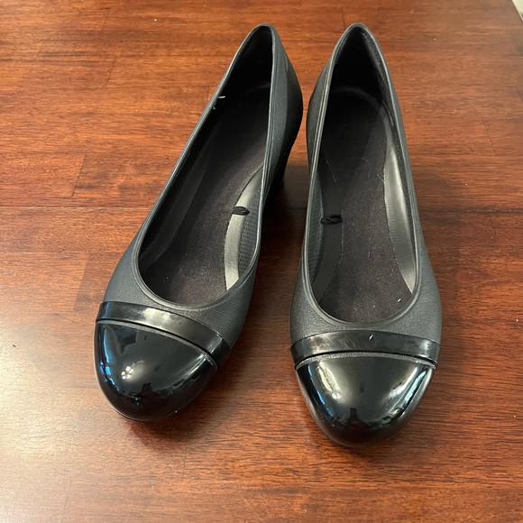 Croc Wedges! - Picture 1 of 3